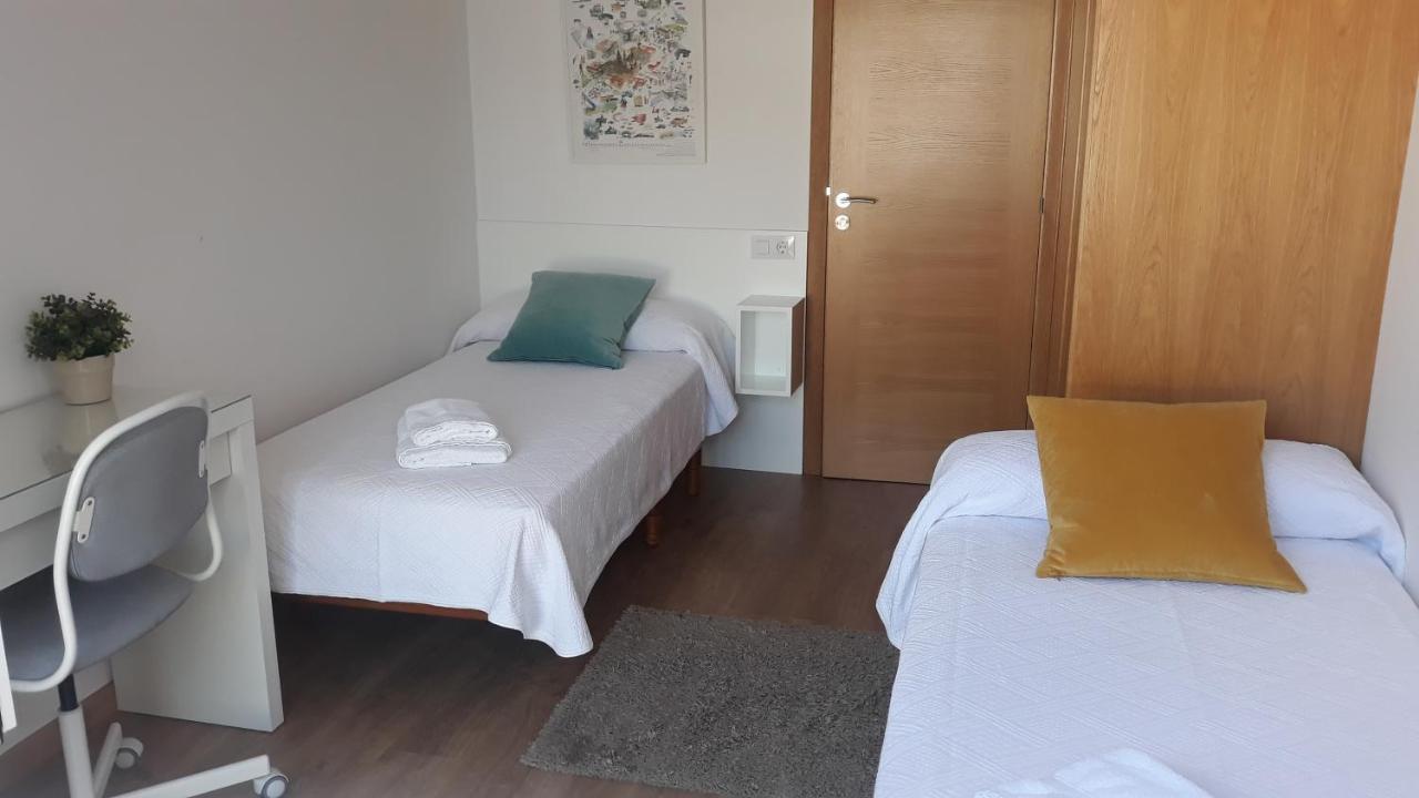 شقة سانتياغو دي كومبوستيلا  في Apartamento La Paz المظهر الخارجي الصورة