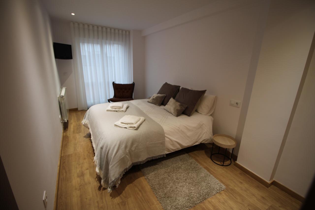 شقة سانتياغو دي كومبوستيلا  في Apartamento La Paz المظهر الخارجي الصورة